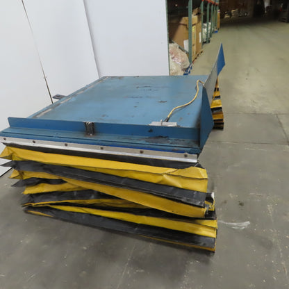 2000 LB Hydraulic 45° Container Tilter 208-230/460V 3Ph 60"W x 50"D