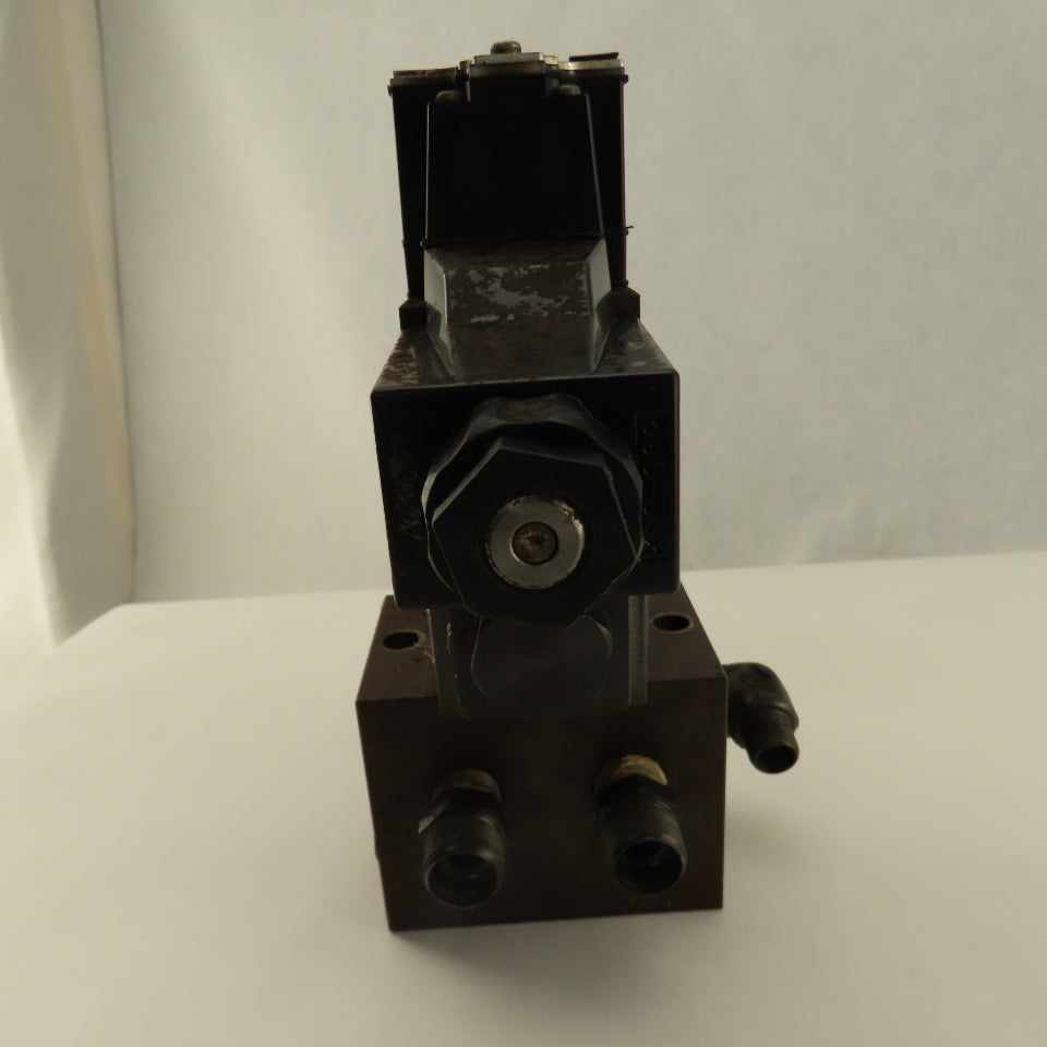 Daikin KSO-G02-2CA-10-N 5/3 Position Double Solenoid Regulated Valve 100V Coil