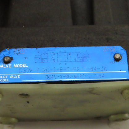 Tokyo Keiki DG5V-7-2C-1-E-T-P2-T-84-JA 3 Way Closed Center Hydraulic Valve 100V