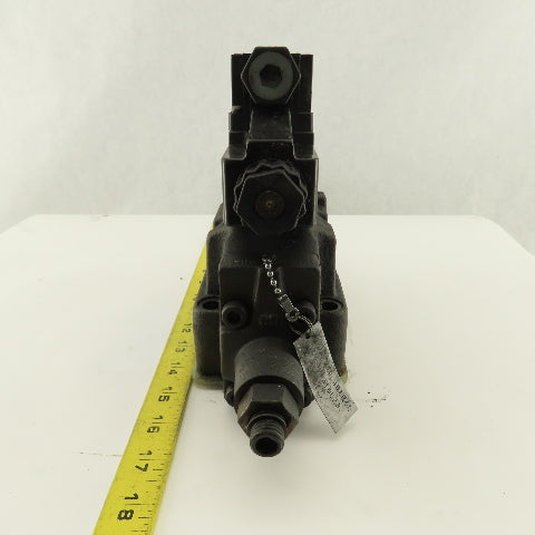 Tokyo Keiki DG5V-7-2C-1-E-T-P2-T-84-JA 3 Way Closed Center Hydraulic Valve 100V