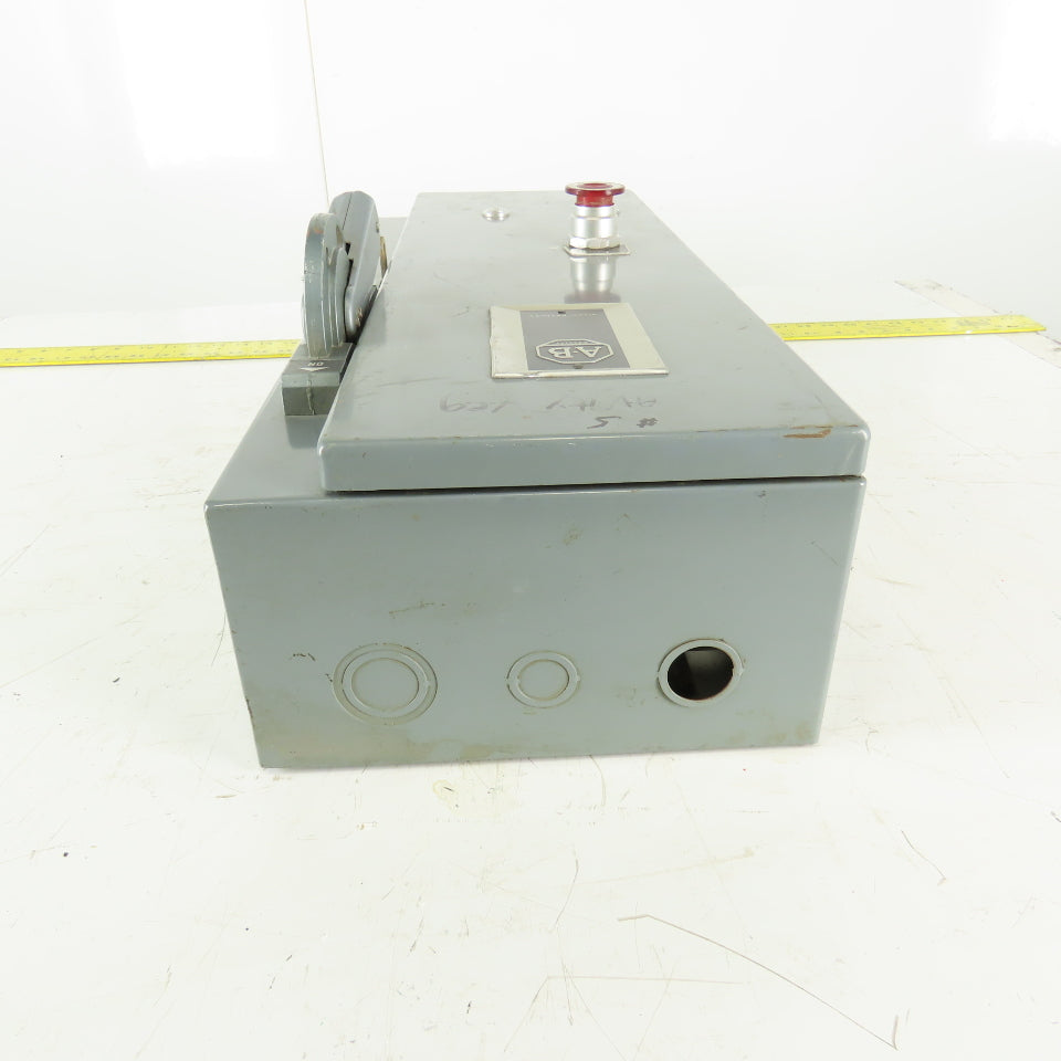 Allen Bradley 712-AACD24 Size 0 Combination Motor Starter Overload 600V 5Hp