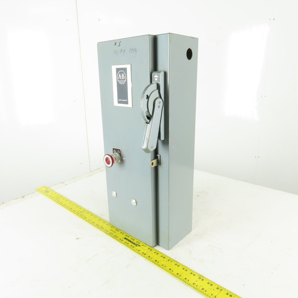 Allen Bradley 712-AACD24 Size 0 Combination Motor Starter Overload 600V 5Hp