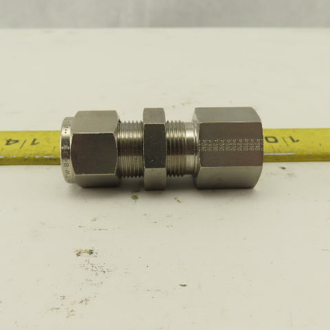 3/8 FNPT x 1/2" Compression Stainless Steel Bulkhead Fitting