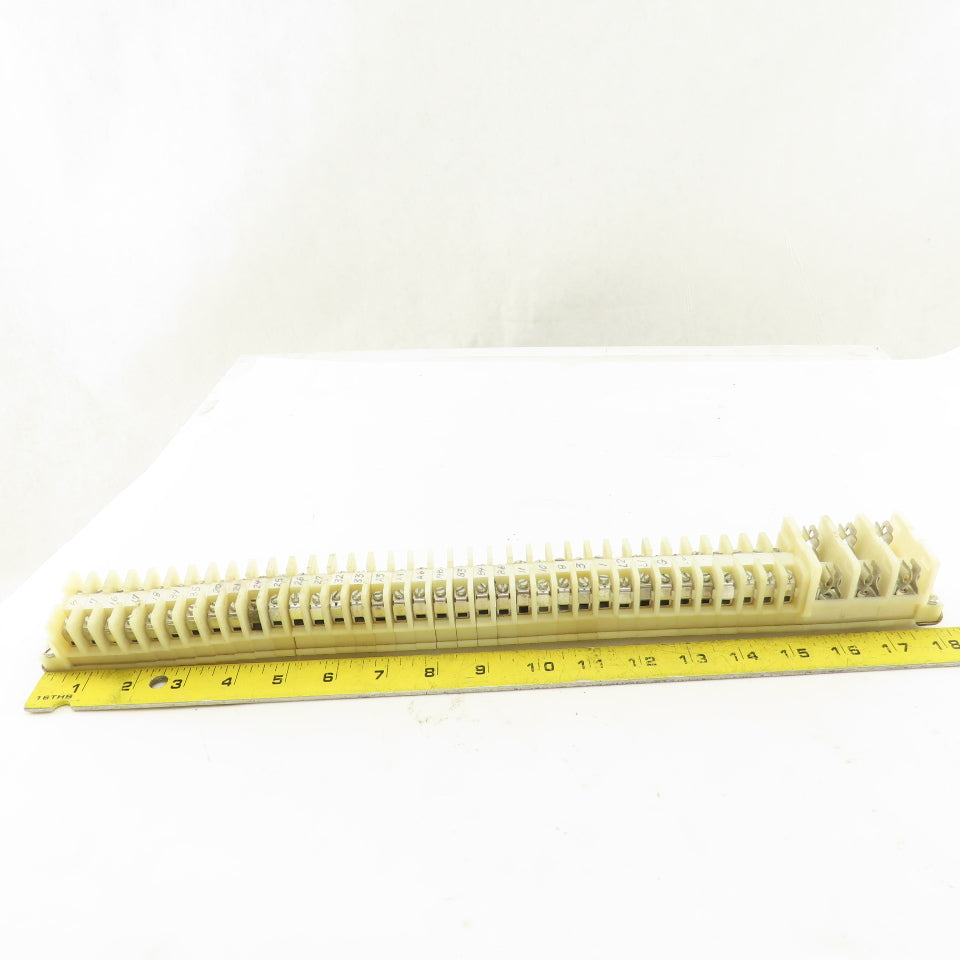Allen Bradley Bul. 1492 Style CA Wire Terminal Contact Fuse Blocks Lot Of 39