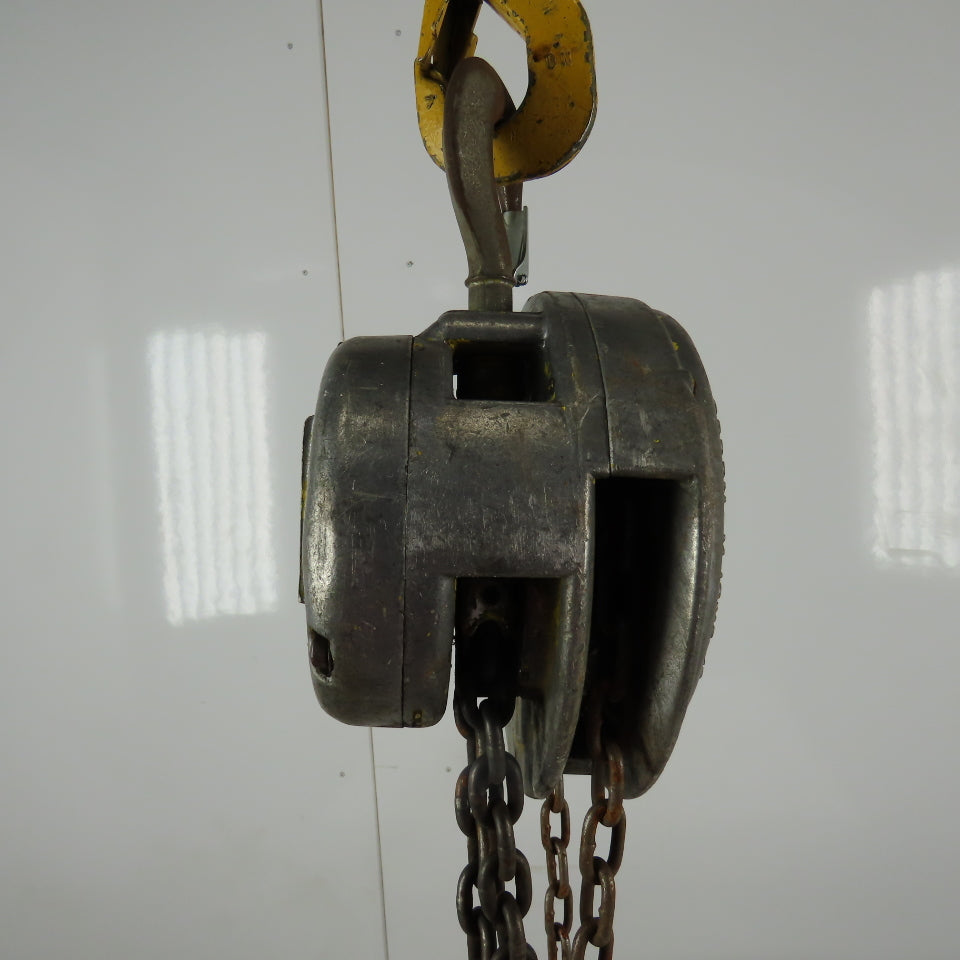 CM Model M Cyclone 1 Ton Manual Chain Fall Hoist 30' Lift 10' Pendant Chain