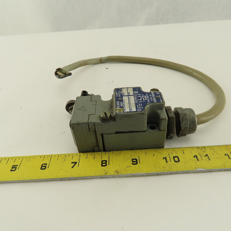 Square D C52A2 Type 6P Rocker Arm Limit Switch