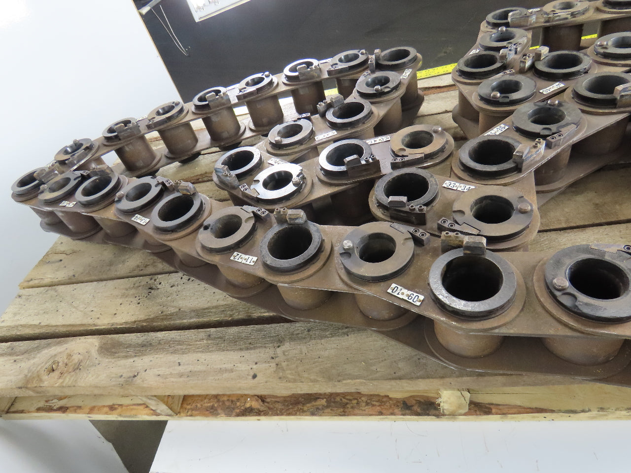 Tsubaki Slant Turn 40 ATC 60 Station CAT 40/50 Tool Changer Carousel Chain