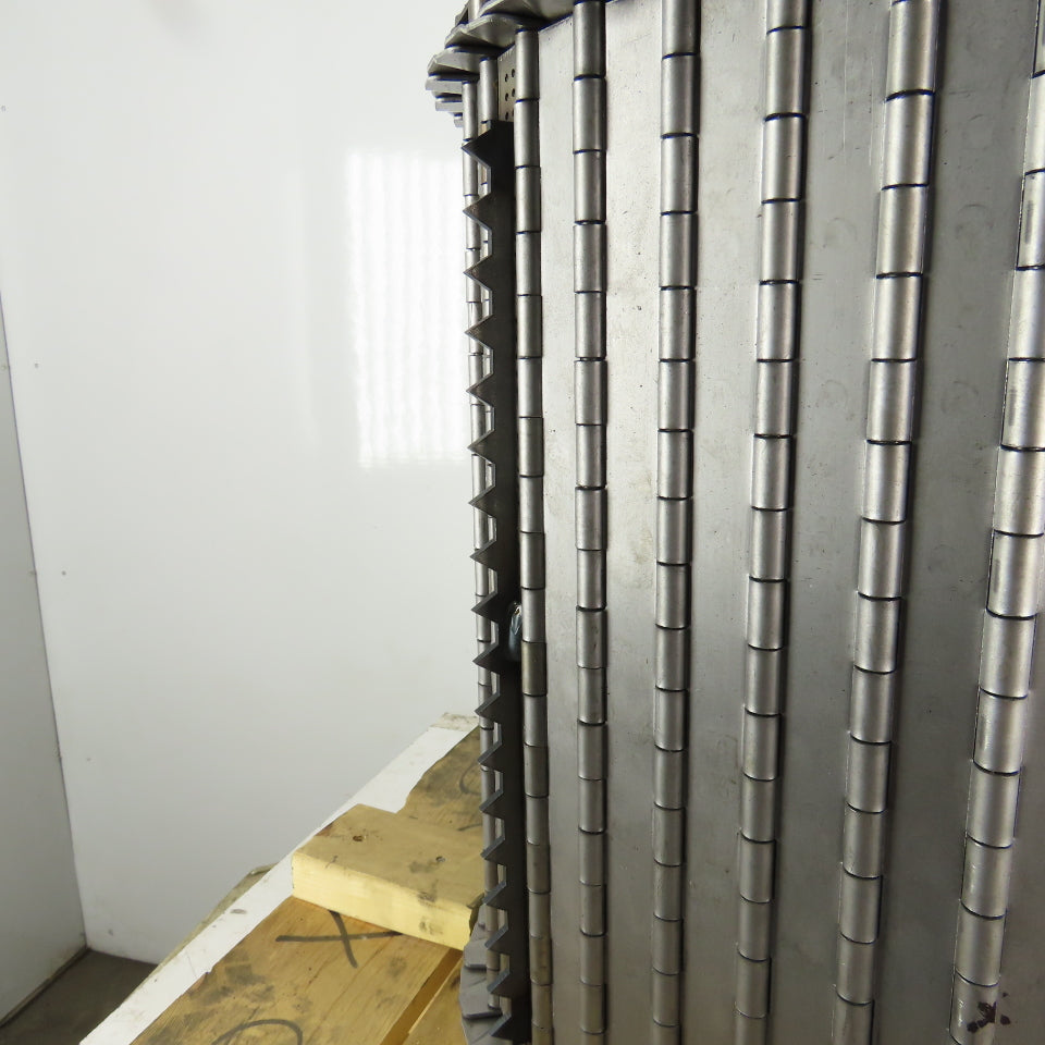 Hennig 22" Wide x 16'6" Stainless Steel Chip Conveyor Hinged Chain Spike Cleat