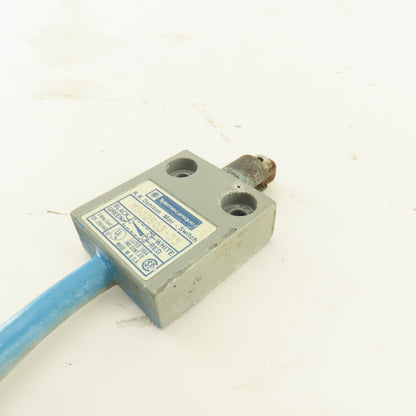 Telemecanique MS02S03 35 120/250VAC 5A Cam Roller Plunger Limit Switch