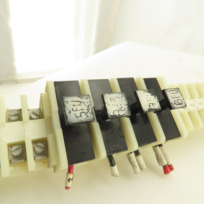 Allen Bradley Bul. 1492 Style CD Electrical Wire Terminal Block Strip Lot Of 94