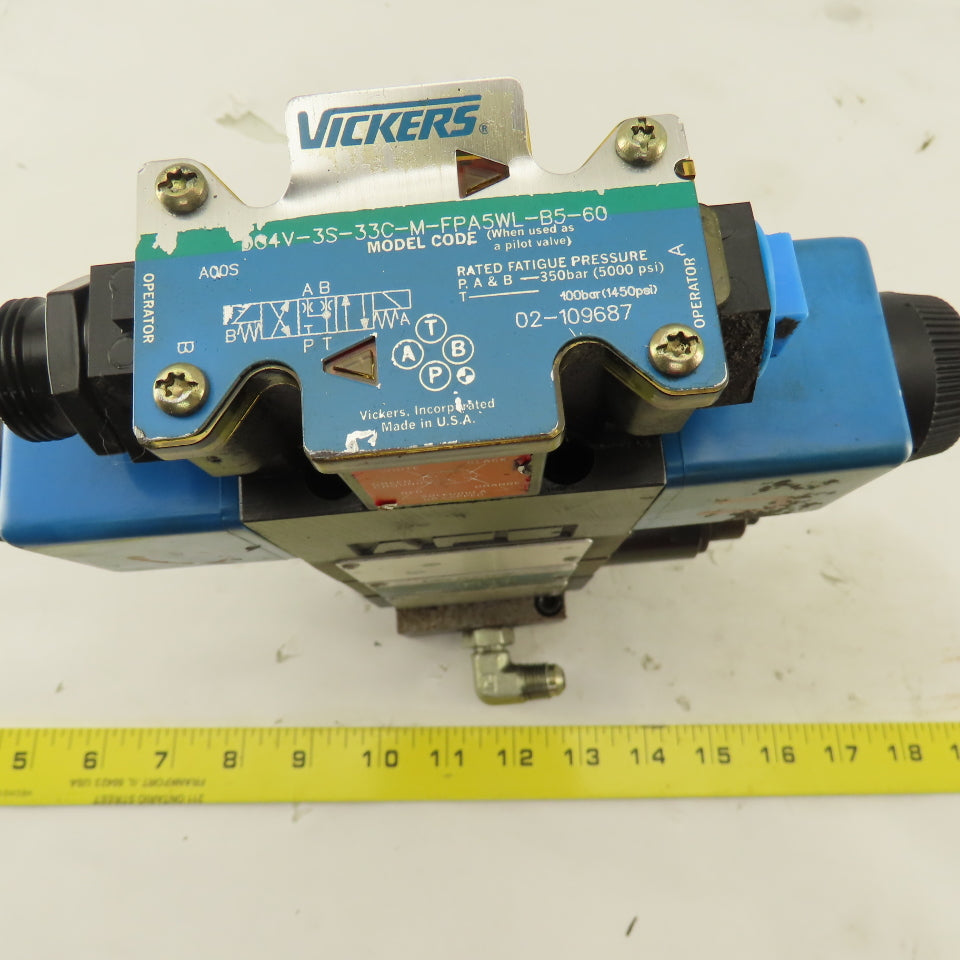 Vickers DG4-35-33C-M-FPA5WL-B5-60 Hydraulic Solenoid Valve Stack 115V Coil