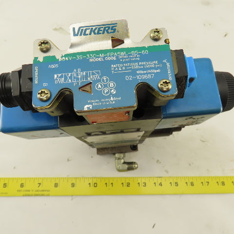 Vickers DG4-35-33C-M-FPA5WL-B5-60 Hydraulic Solenoid Valve Stack 115V Coil