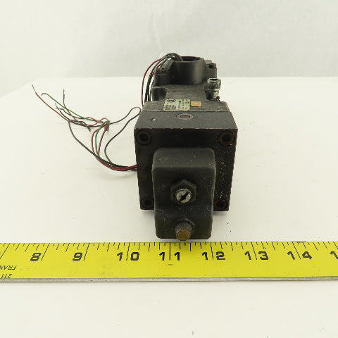 Parker L7253821153VXBB 5/3 Position Closed Center Pneumatic Valve 120V Coil