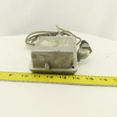 United Electric Controls F1008BC 50-650°F 480V Temperature Switch 10' Lead