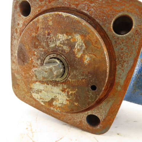 6X0-13-R Variable Displacement Pump 9/16 Obround Shaft