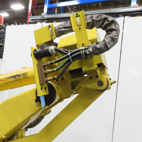 Fanuc M-900ia Robot 6 Axis 350kg Payload Capacity No Controller