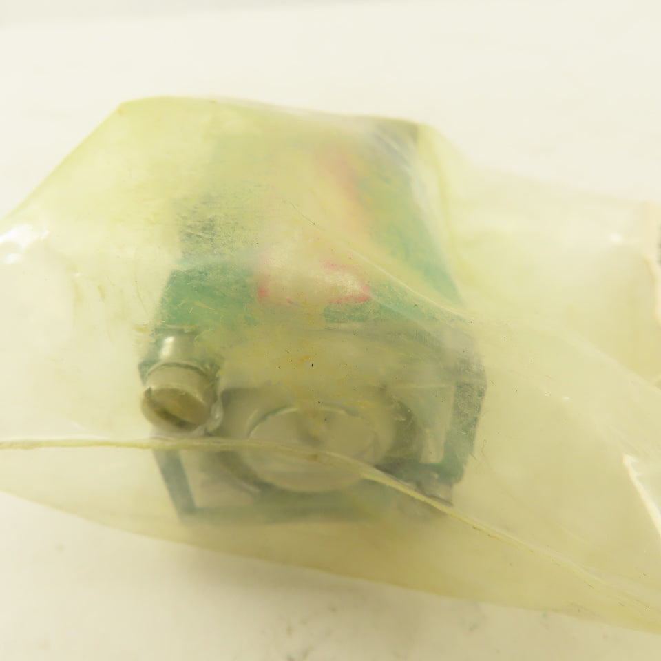 Numatics RA7-0001 5 Port Pneumatic Pilot Valve
