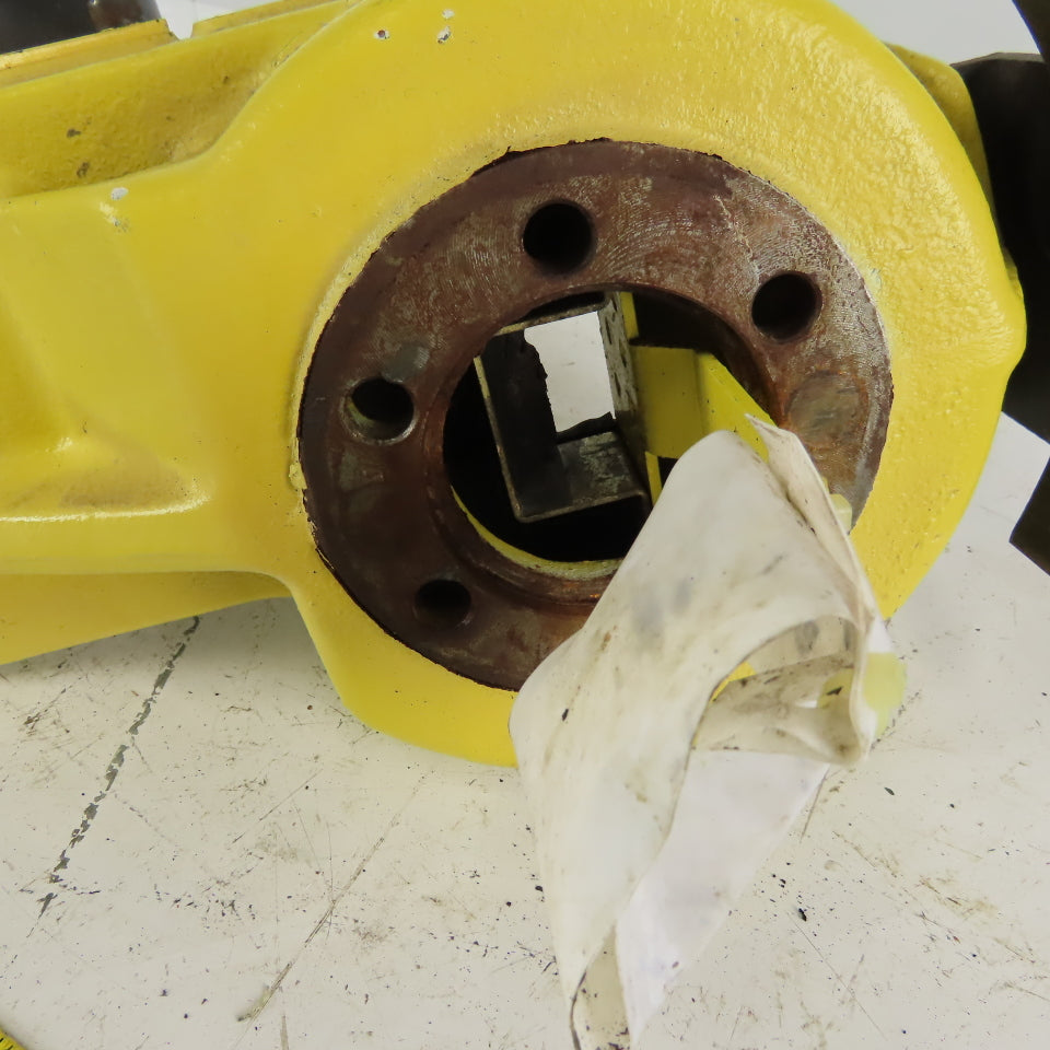 Fanuc A05B-1210-B201 Arc Mate 100i Robotic Manipulator J1 Axis Casting & Bearing