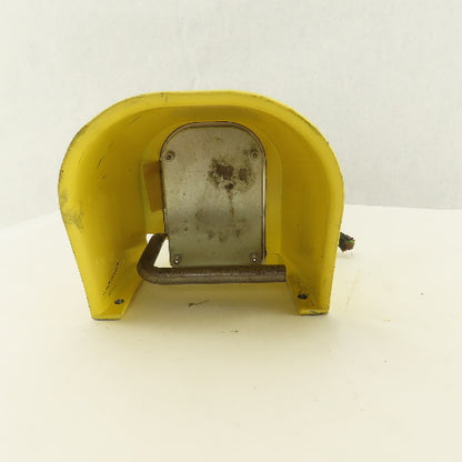 Dayton 5GC01 125/250V 1Hp Guarded Foot Pedal Operator Switch