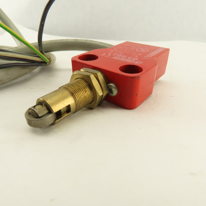 Crouzet 838821 500V Plunger Limit Switch