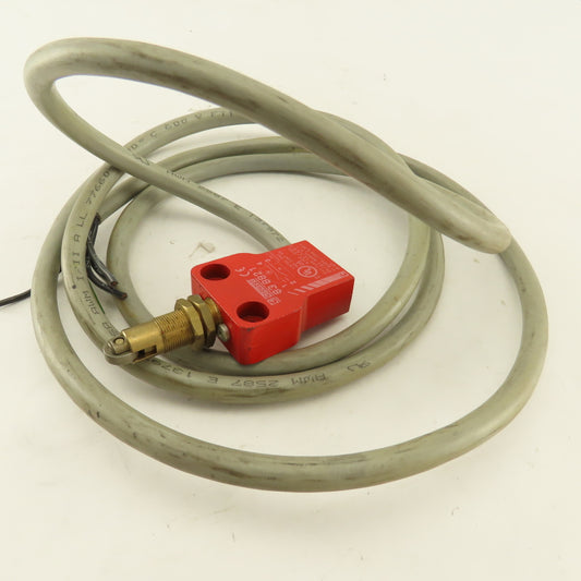 Crouzet 838821 500V Plunger Limit Switch