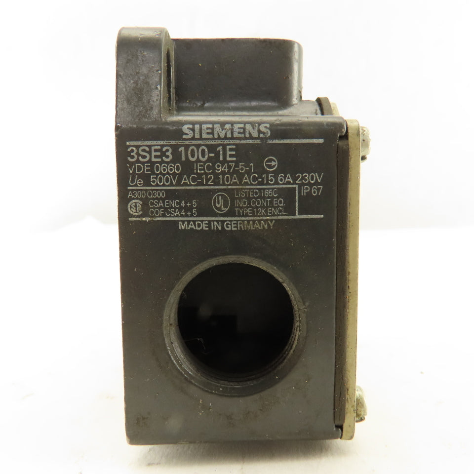 Siemens 3SE3100-1E 500V Limit Switch Contact Body No Operator Head