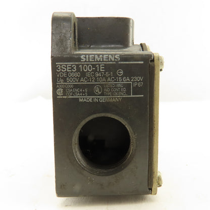 Siemens 3SE3100-1E 500V Limit Switch Contact Body No Operator Head