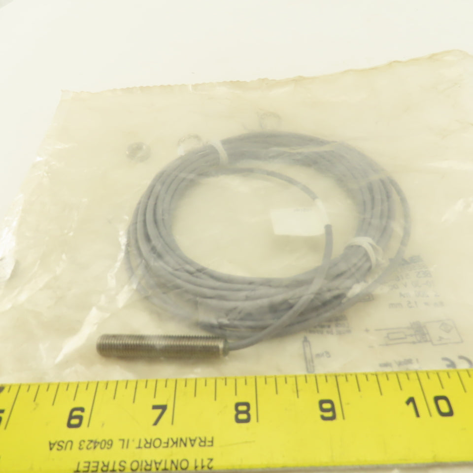 Balluff BES 516-377-EO-C-05 BES01LF Inductive Proximity Sensor M8x1 3M Cable