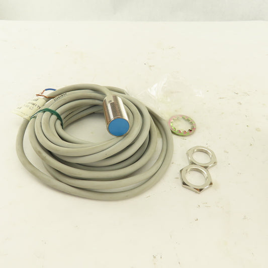 Yamatake FL7M-5A6-L5 1155458 Inductive Proximity Sensor