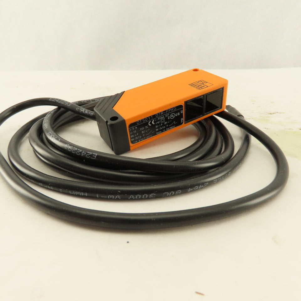 Efector200 Photoelectric Sensor OT5011