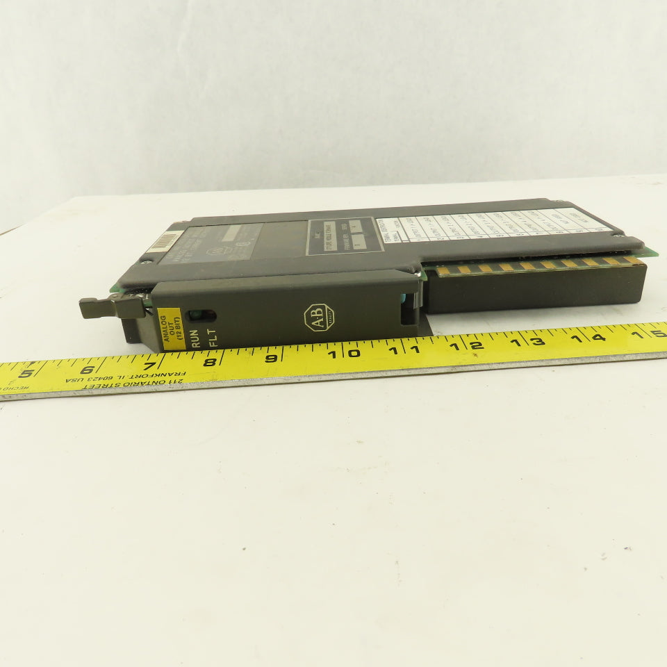 Allen Bradley 1771-OFE2 Ser B Firmware Ver. A 12 Bit Analog Output Module