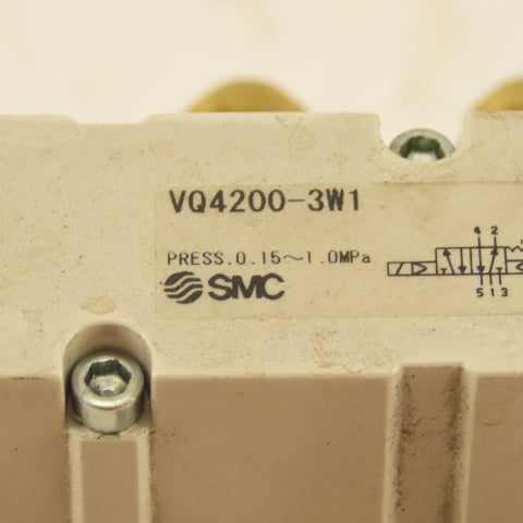 SMC VQ4200-3W1 2 Position Solenoid Directional Air Valve 110V Coil