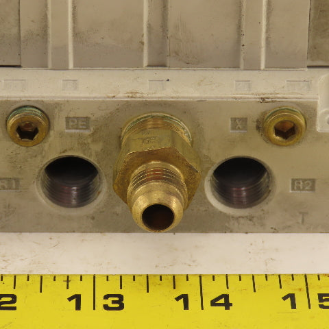 SMC VQ4200-3W1 2 Position Solenoid Directional Air Valve 110V Coil