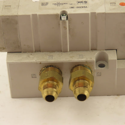 SMC VQ4200-3W1 2 Position Solenoid Directional Air Valve 110V Coil