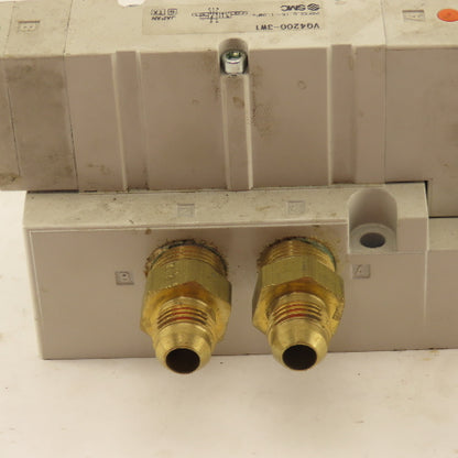 SMC VQ4200-3W1 2 Position Solenoid Directional Air Valve 110V Coil