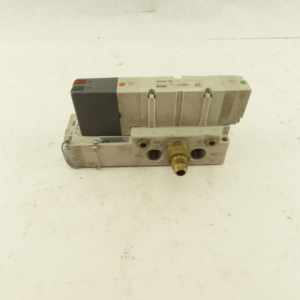 SMC VQ4200-3W1 2 Position Solenoid Directional Air Valve 110V Coil