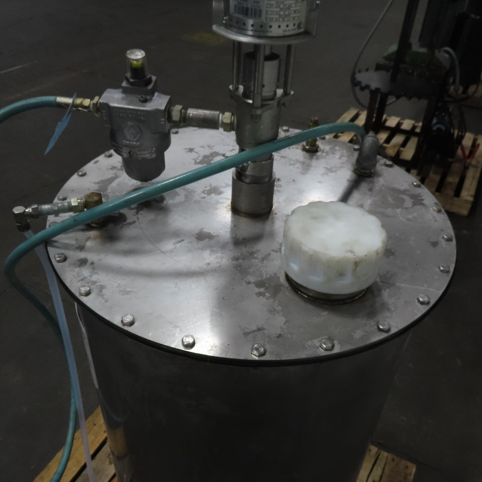 Autoquip Inc. 80 Gallon Stainless Steel Mix Storage Tank W/224-350 Graco Pump
