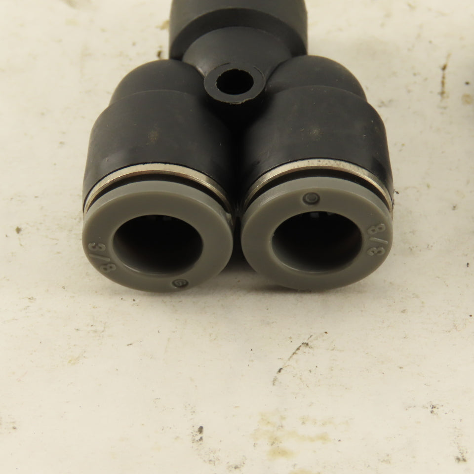 3/8" Push To Connect Tube Nylon Union Wye Y Fittings Lot Of 2
