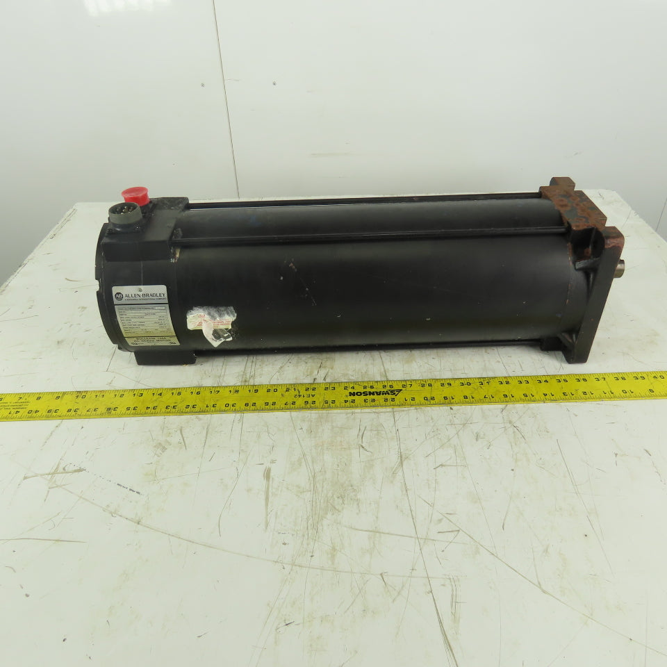 Allen Bradley 1326AB-C4C-21-A7 7kW 2000RPM 230VAC 3Ph Servo Motor 90VDC Brake