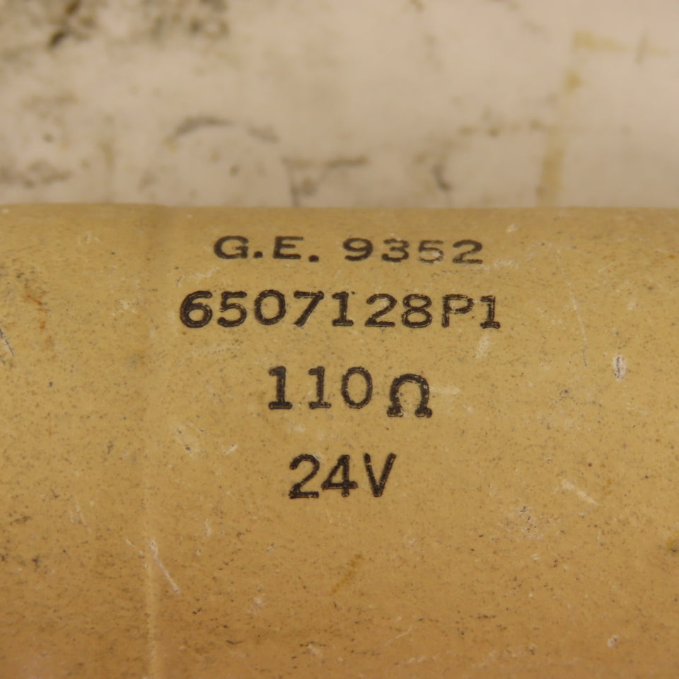 General Electric 6507128P1 Type ET-5 24VDC 110Ohm Panel Mount Indicator Light