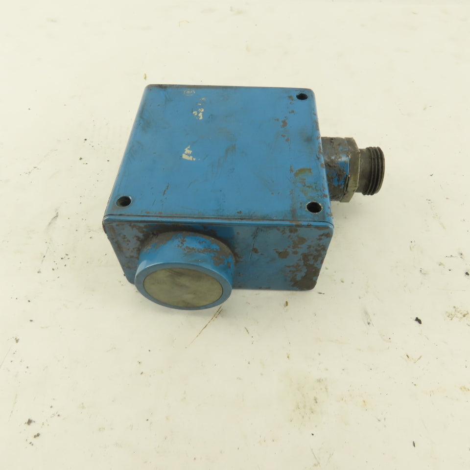 Hyde Park SM552A173NI Superprox 12-24VDC Dual Level Ultrasonic Sensor