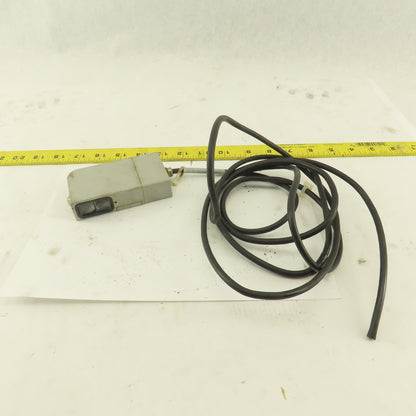 Allen Bradley 4 2DBC-5000 10-30VDC Photo Head W/ Quick Disconnect