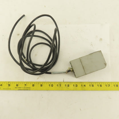 Allen Bradley 4 2DBC-5000 10-30VDC Photo Head W/ Quick Disconnect
