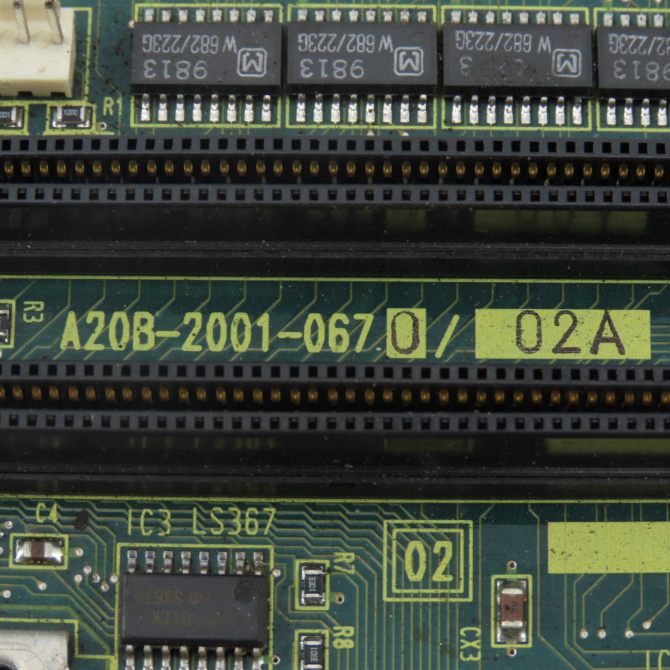 Fanuc A20B-2001-0670/02A Mother Board Slot Card