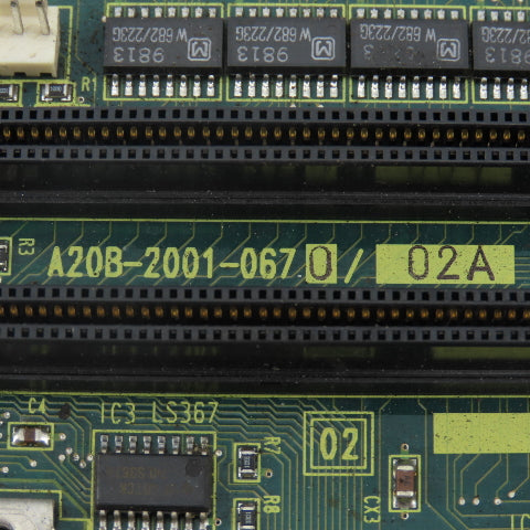Fanuc A20B-2001-0670/02A Mother Board Slot Card