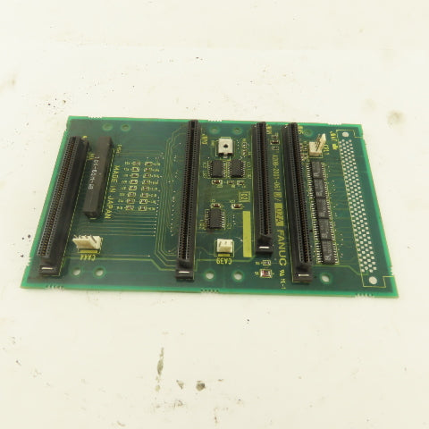 Fanuc A20B-2001-0670/02A Mother Board Slot Card