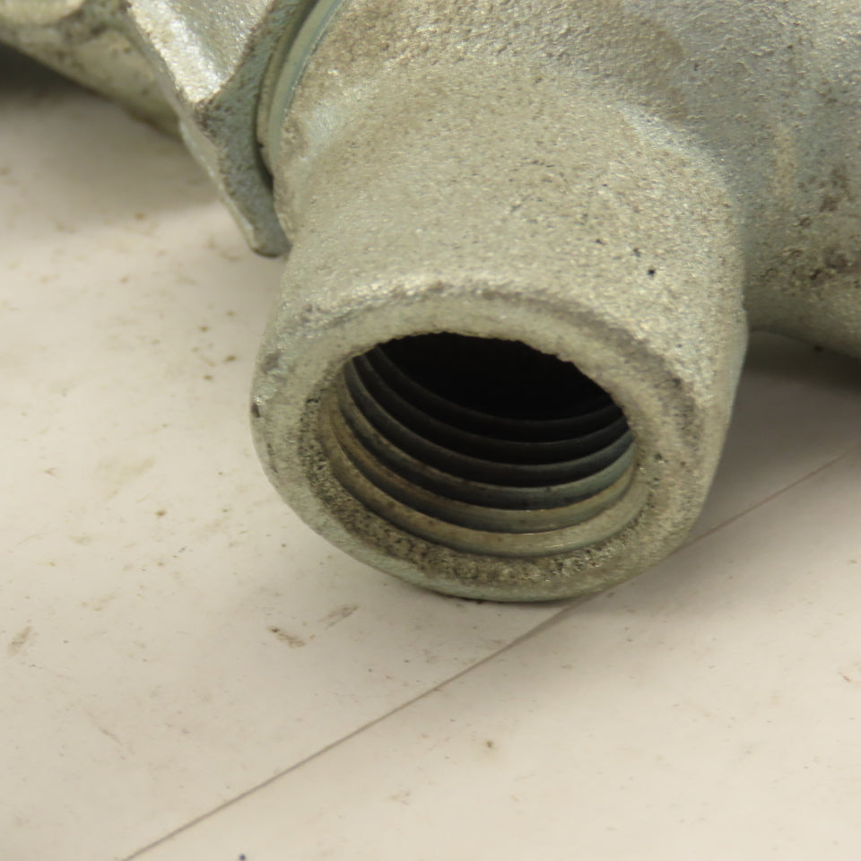 Appleton 1/2" Rigid Conduit Malleable Iron 90° Female Connector Lot of 9