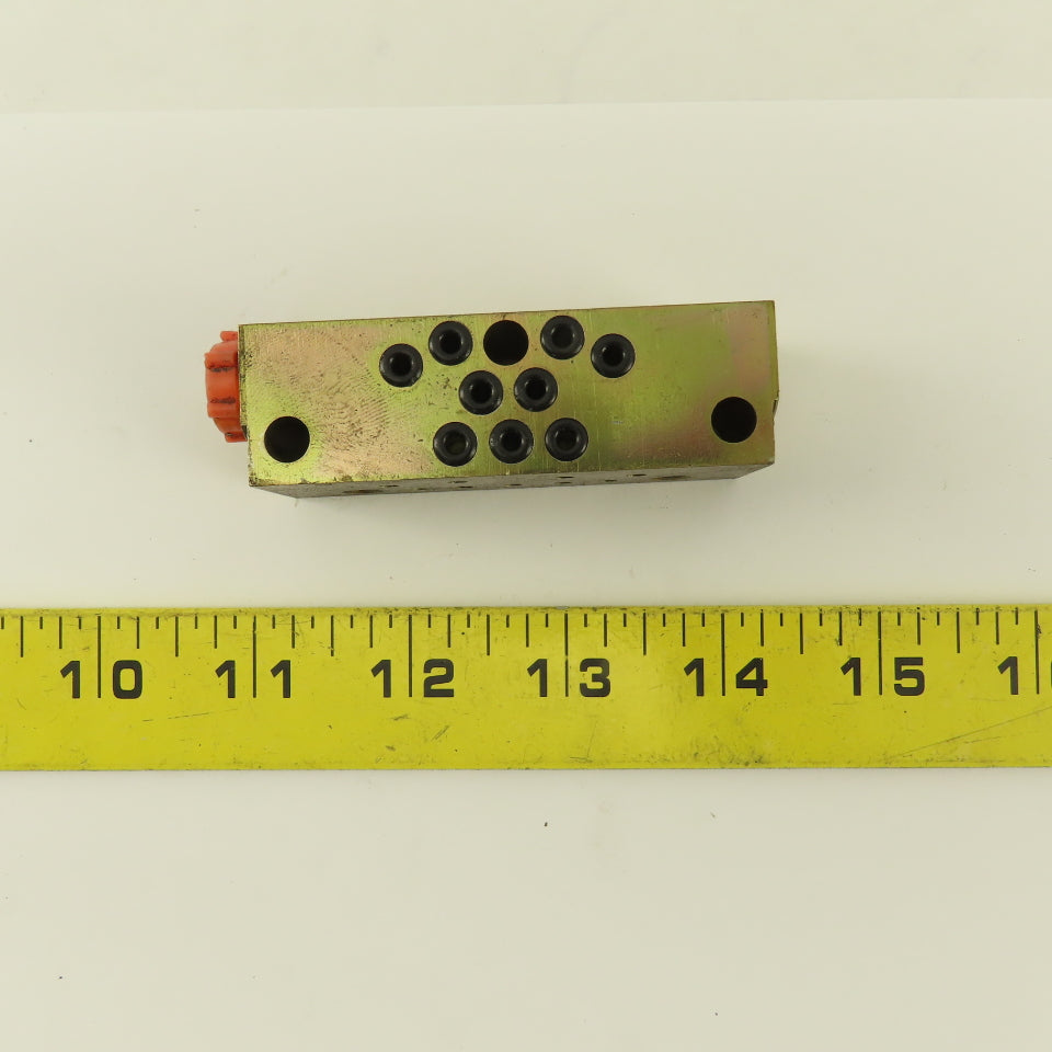 Graco Trabon NPSF Hydraulic Divider Valve Intermediate Base