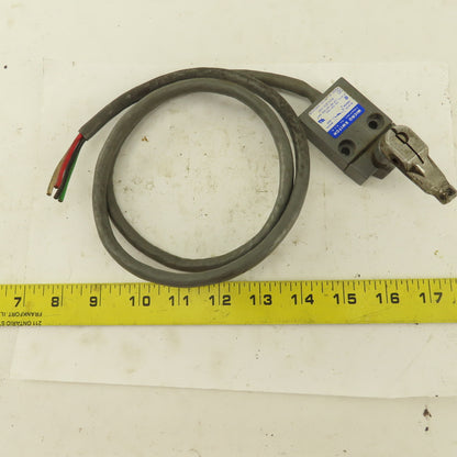 Micro Switch 914CE16-3N1 5A-250VAC Arm Lever Limit Switch No Roller 36" Cable