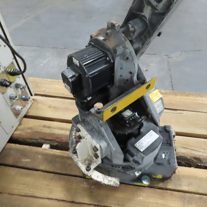 Yaskawa Motoman YR-HP6-A00 Welding Robot 6 Axis W/NX100 HP6 Controller AS IS